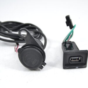Attacco USB CFMoto 700 CL-X Heritage